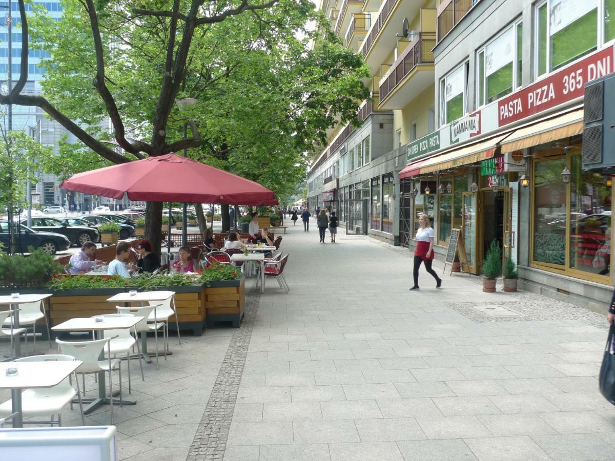 Center Apartment Варшава Экстерьер фото